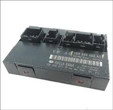 KONTROL ÜNİTESİ VW Golf: 06 - 07, Touran: 03 - 06