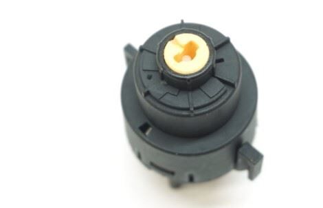 KONTAK SOKETİ  VW PASSAT A3 A4 A6 A8 OCTAVIA GOLF 1.4 1.6 1.8 1.9 2.0 2.3 2.5 2.8 1994-2010