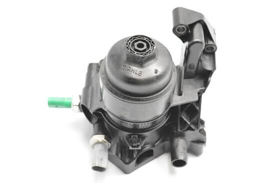 MOTOR YAĞ SOĞUTUCUSU GÖVDESİ VW