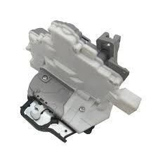 KAPI KİLİDİ ÖN SAĞ AUDI A4  2005/2008